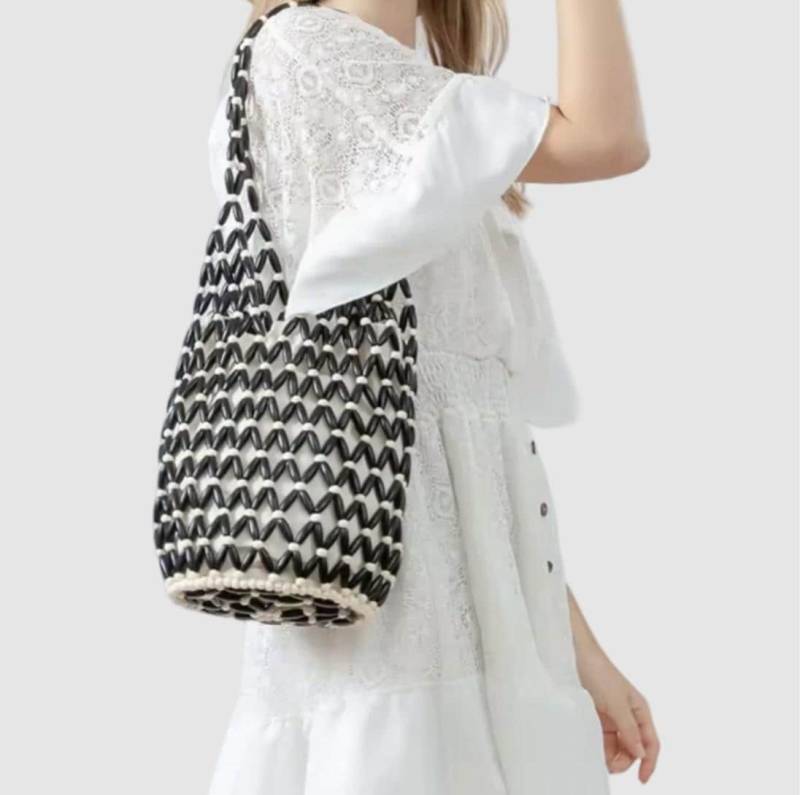 Gewebte Damenhandtasche, Sommerdesign Mit Hohlen Holzperlen, Crossbody-Tasche Im Eimerstil, Strandtasche Aus Netztem Canvas von AstralAuraAccentsCo