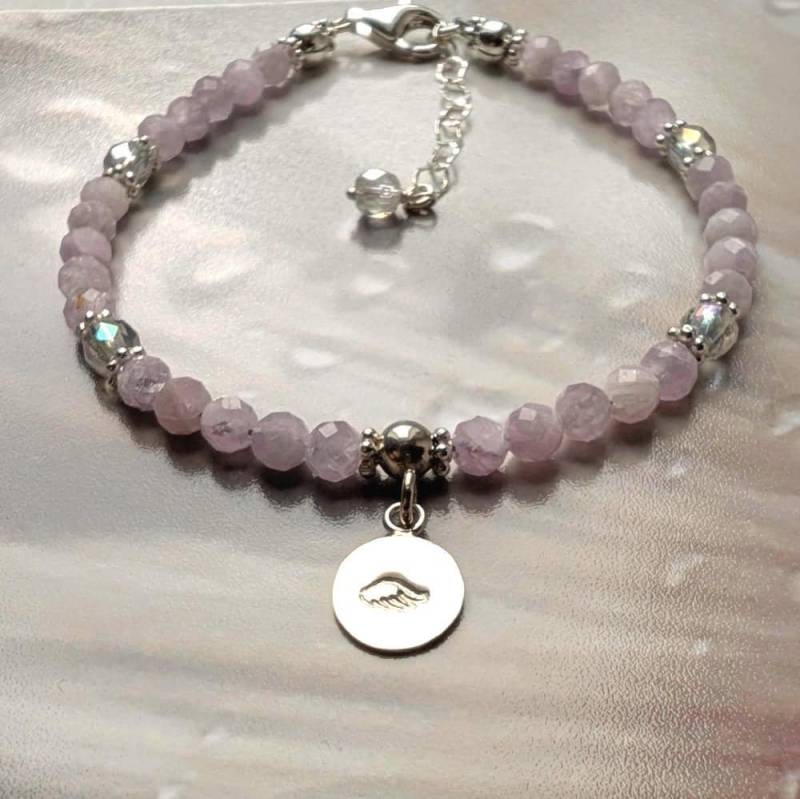 Kunzit-Angel Aura-Schutzengel Armband Mit Silber Kunzit-Angel Aura-Schutzengel Armband Mit Silber von Astrokreativ