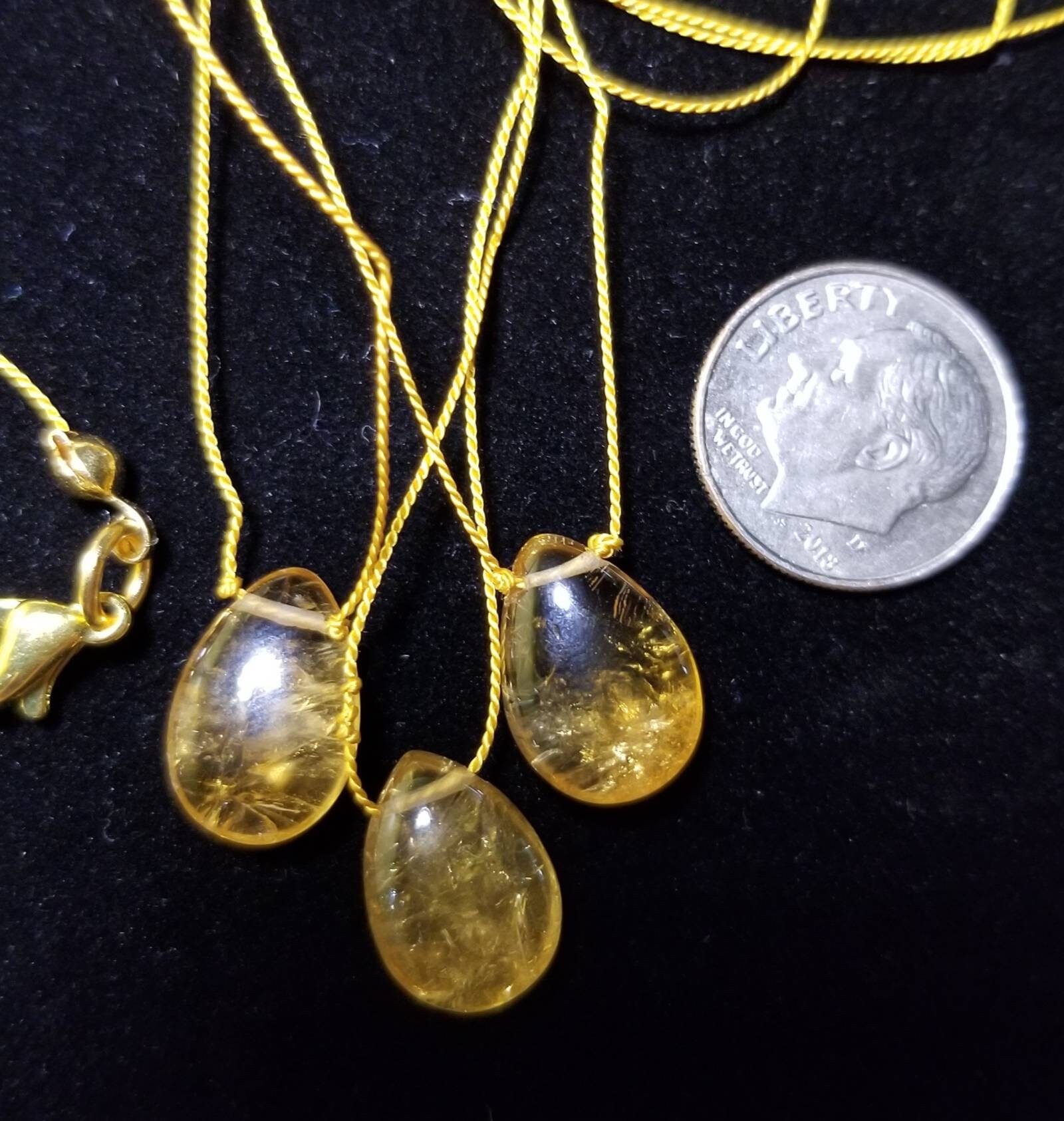 Leo Citrine Halskette Auf Seidenfaden Leo Citrine Halskette Auf Seidenfaden von AstrologyJewelry93