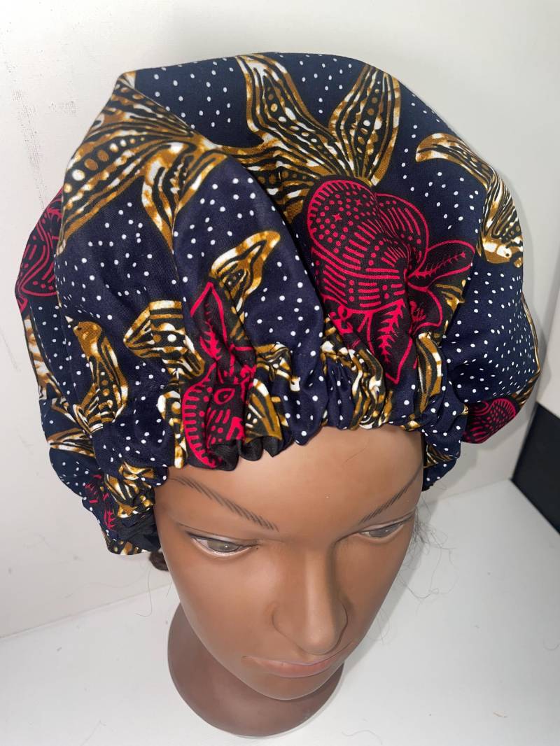 Satin Bonnet/Sleeping Cap von AswaniBerlin