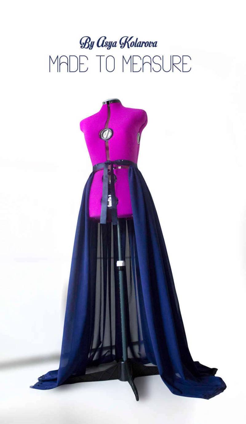 Abnehmbarer Chiffon-Überrock in Navy Formelle Hochzeitszug-Overlay von AsyaSkirts