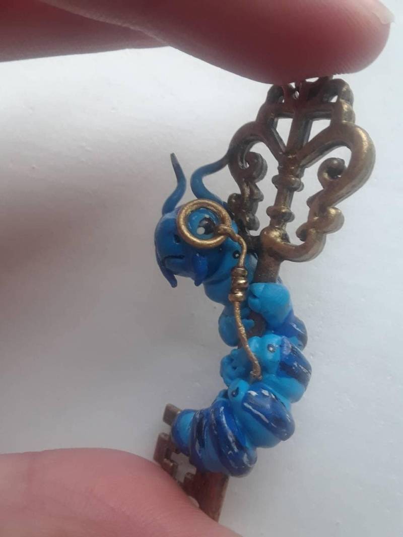 Alice Im Wunderland, Absolem Kettenanhänger von AtWitchingHour