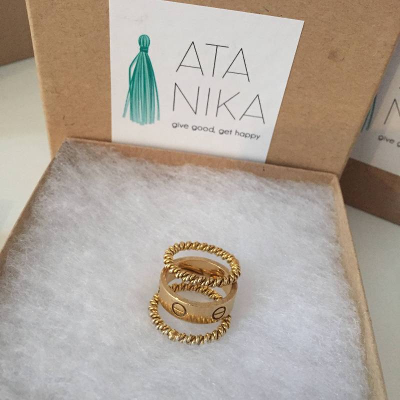 Vergoldet Geflochtene Ring Geschenk Für Ihre Valentines Stapelbare Ringe Gold Stapeln Seil Gewebt Valentinstag Vergoldet Geflochtene Ring Geschenk Für Ihre Valentines Stapelbare Ringe Gold Stapeln Seil Gewebt Valentinstag von AtaNika