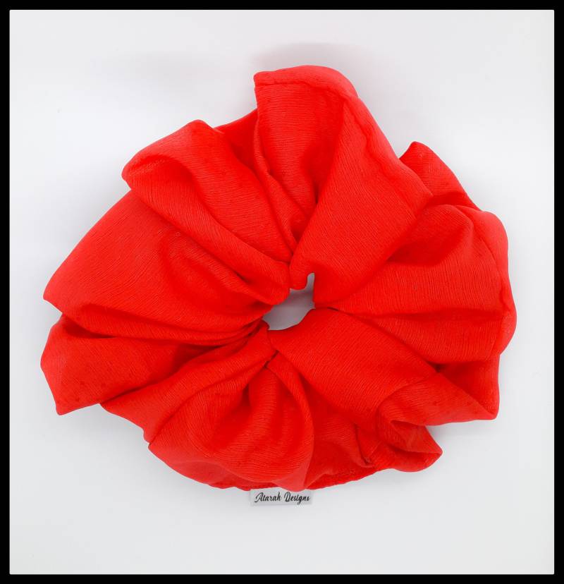 Jumbo Größe Scrunchie - The Ina Rote Seide von AtarahDesignsInc