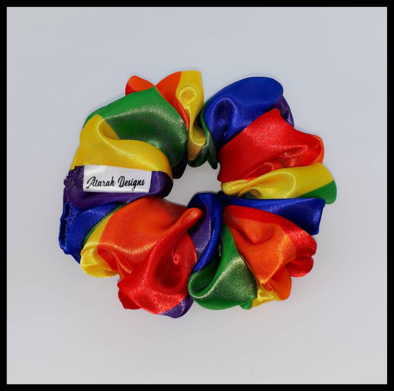 Petite Size Scrunchie - The Raine Regenbogen von AtarahDesignsInc