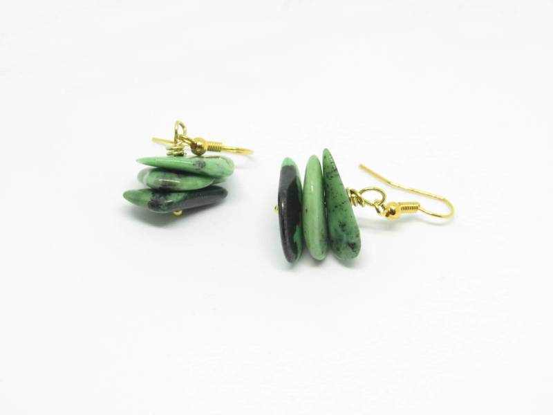 Grüne Jade Ohrringe Boho Edelstein Schmuck, Gold Fill, Sterling Silber von Atelier11Design