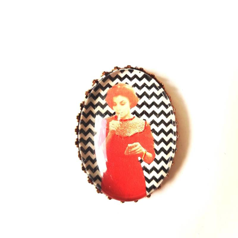 Handbestickte Audrey Horne Twin Peaks Brosche von AtelierAgueda