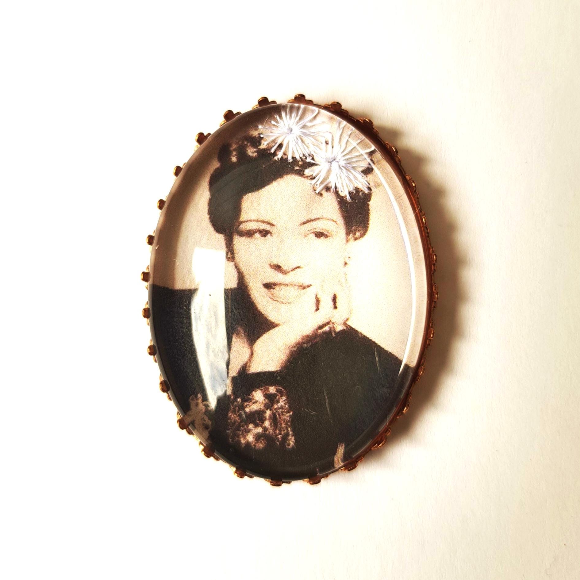 Handbestickte Brosche Von Billie Holiday von AtelierAgueda