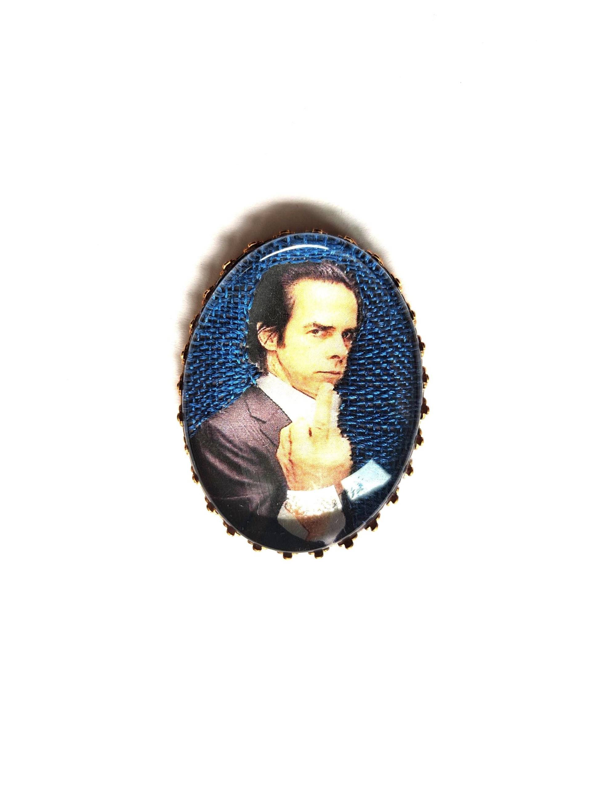 Handbestickte Brosche Von Nick Cave Handbestickte Brosche Von Nick Cave von AtelierAgueda