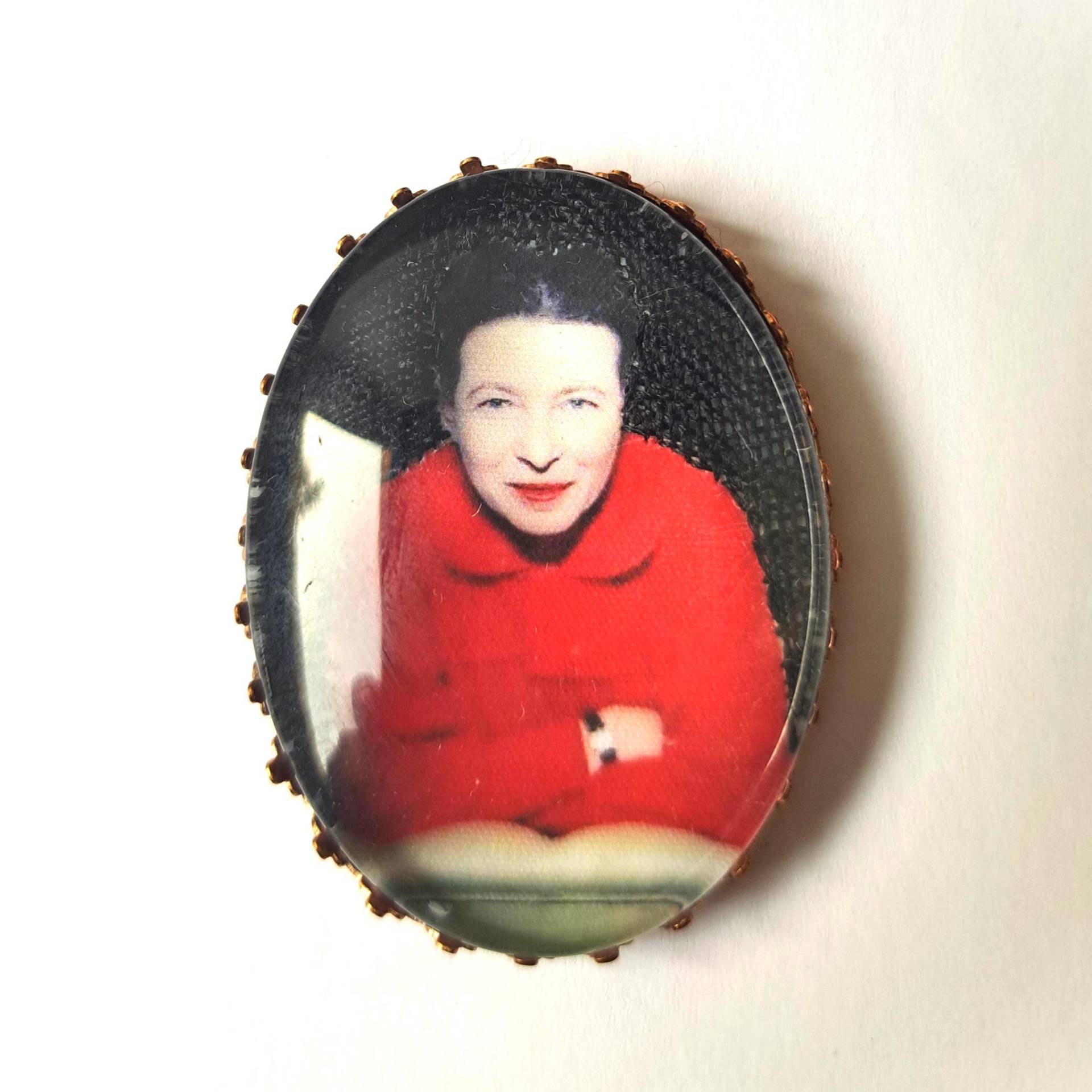 Handbestickte Brosche Von Simone De Beauvoir von AtelierAgueda