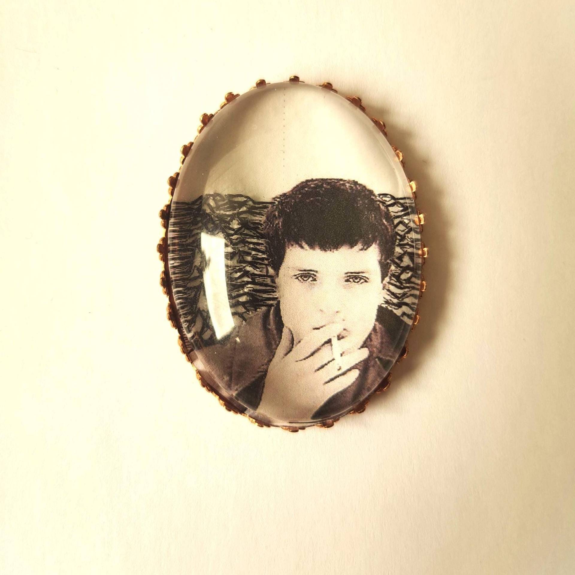 Ian Curtis Joy Division Handbestickte Brosche Ian Curtis Joy Division Handbestickte Brosche von AtelierAgueda