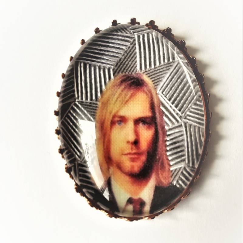 Kurt Cobain Handbestickte Brosche Kurt Cobain Handbestickte Brosche von AtelierAgueda
