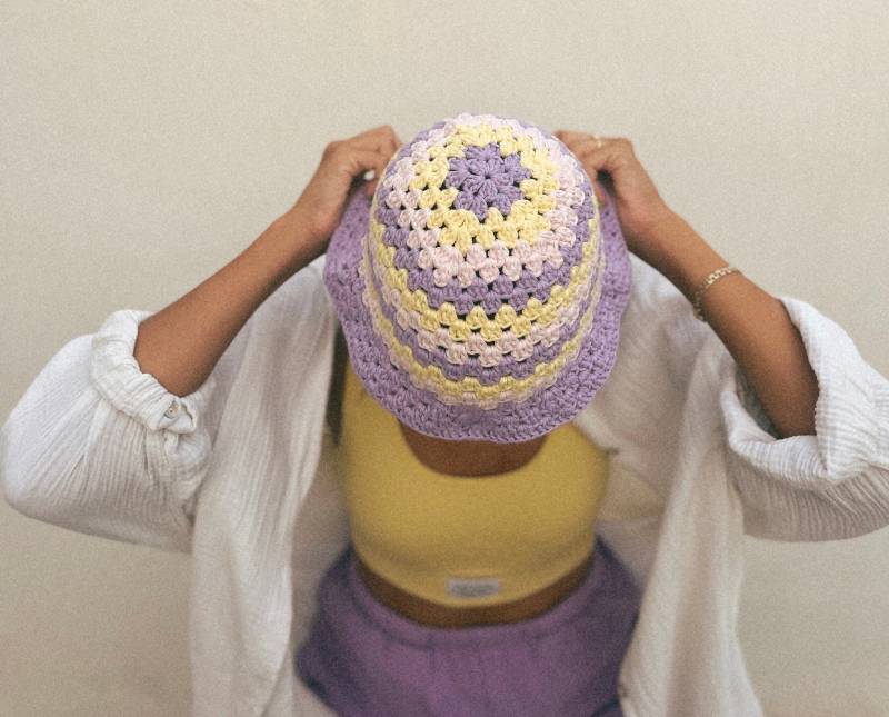 Crochet Bucket Hat - Pastel Colours von AtelierAlina
