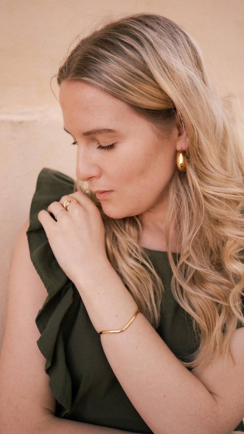 Bangle Gold Non Tarnish Jewelry Bracelet Bangle Waterproof Adjustable von AtelierAmalfi