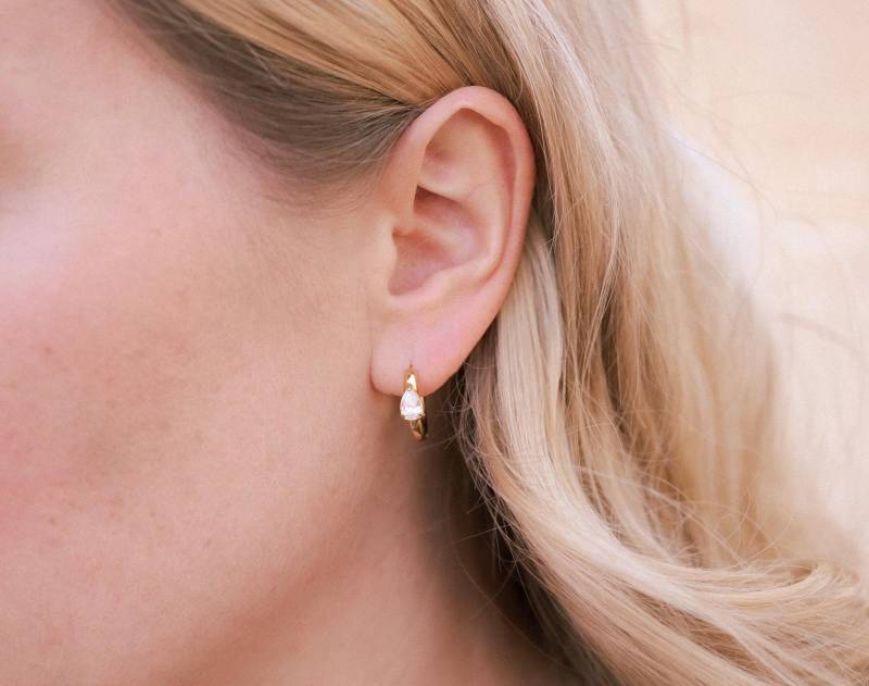 Tear Drop Earrings Huggie Tear Christmas Hoop Diamond Waterproof Tarnish Free von AtelierAmalfi