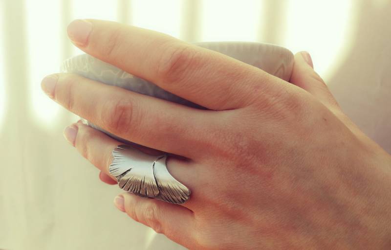 Ginkgo Silberring, Blätter Gingko Blatt Ring, Blattsilber Boho Schmuck, Silber Ring von AtelierBcnJoiaShop