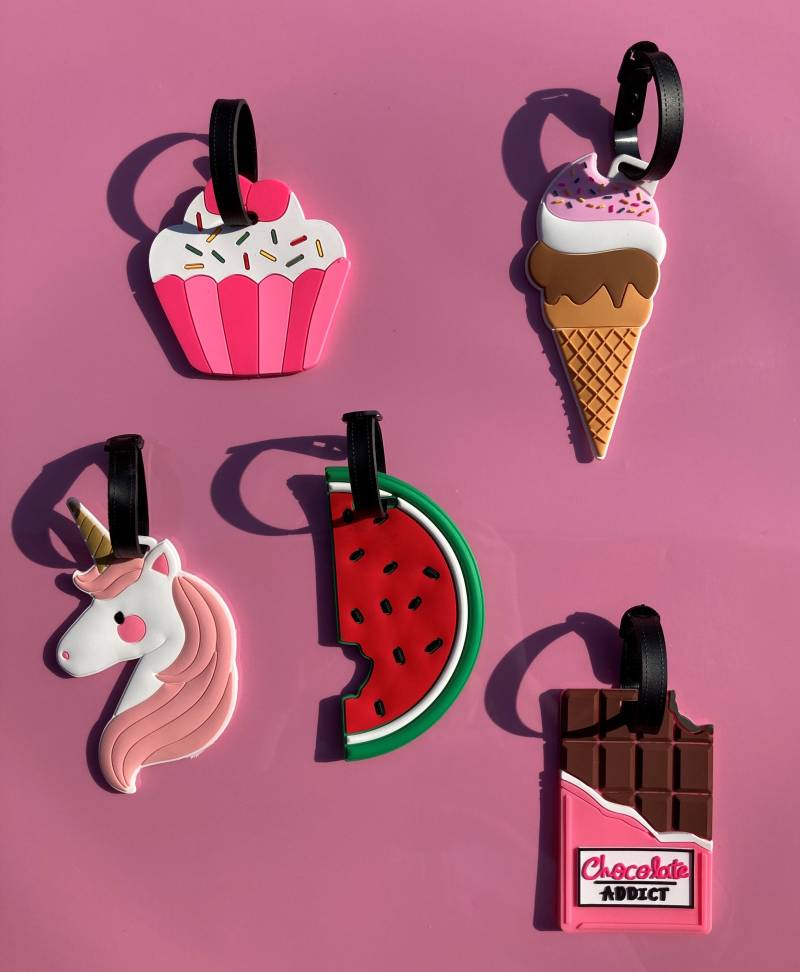 To Go - Kofferanhänger Tasche Koffer Reisetasche Rucksack Kinder Mädchen Junge Geschenk Überraschung Mitbringsel Gift Reise von AtelierCatHamburg