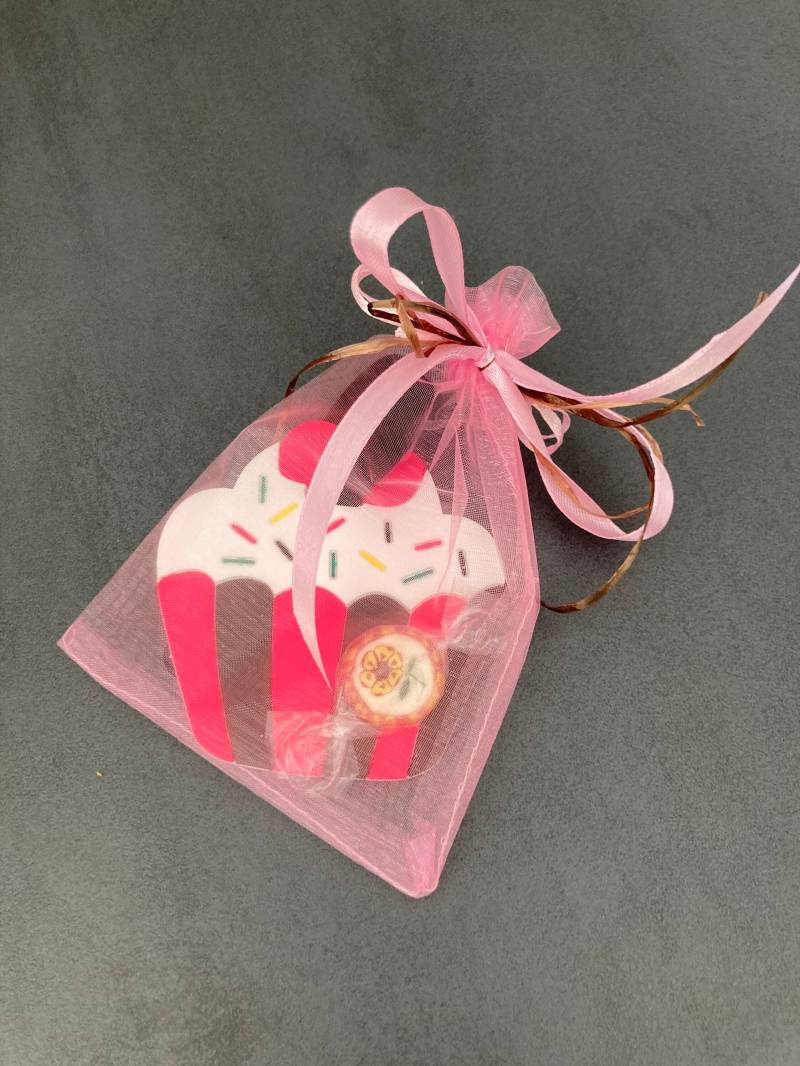 To Go - Kofferanhänger Tasche Koffer Reisetasche Rucksack Kinder Mädchen Junge Geschenk Mitbringsel Freund Freundin Reise von AtelierCatHamburg