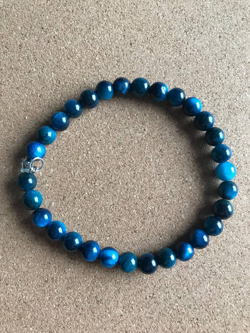 Armband-Perlenkette Mit Blauen Tigeraugeperlen von AtelierDoWo