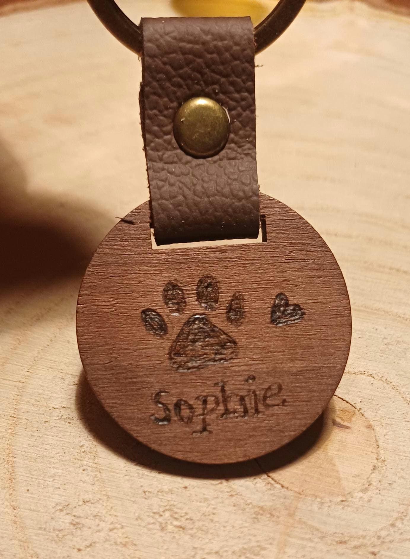 Schlüsselanhänger Aus Holz | Handgebranntes Unikat Mit Wunschmotiv Brandmalerei Geschenk Personalisiert Schlüsselanhänger Aus Holz | Handgebranntes Unikat Mit Wunschmotiv Brandmalerei Geschenk Personalisiert von AtelierDrachenfunke