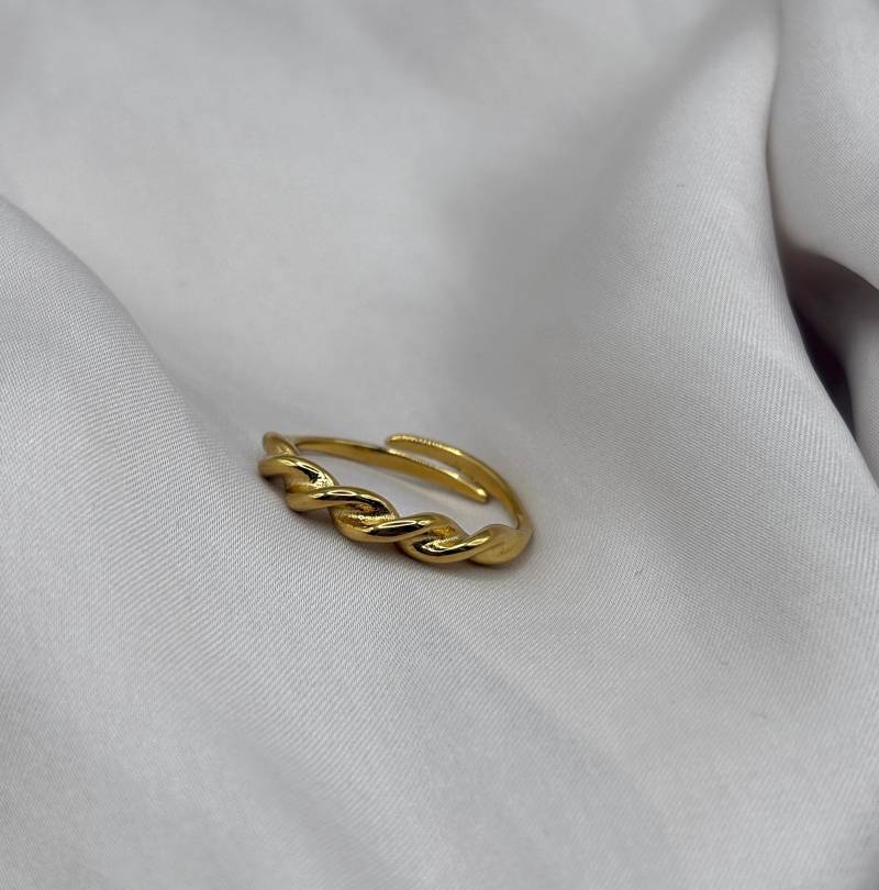 Atelierfadenwerk - Fine Twist Edelstahlring Statementring Geschenkidee Für Sie Atelierfadenwerk - Fine Twist Edelstahlring Statementring Geschenkidee Für Sie von AtelierFadenwerk
