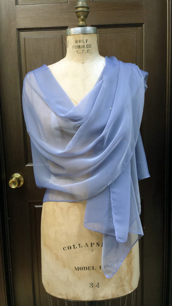 Chiffon Stola Wickelschal Mit Strasssteinen Chiffon Stola Wickelschal Mit Strasssteinen von AtelierFavorite