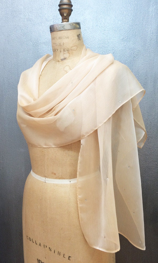 Chiffon Xl Schultertuch Wrap Mit Strass Chiffon Xl Schultertuch Wrap Mit Strass von AtelierFavorite