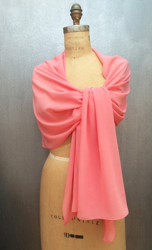 Koralle Chiffon Stola, Schal, Wickeln Koralle Chiffon Stola, Schal, Wickeln von AtelierFavorite