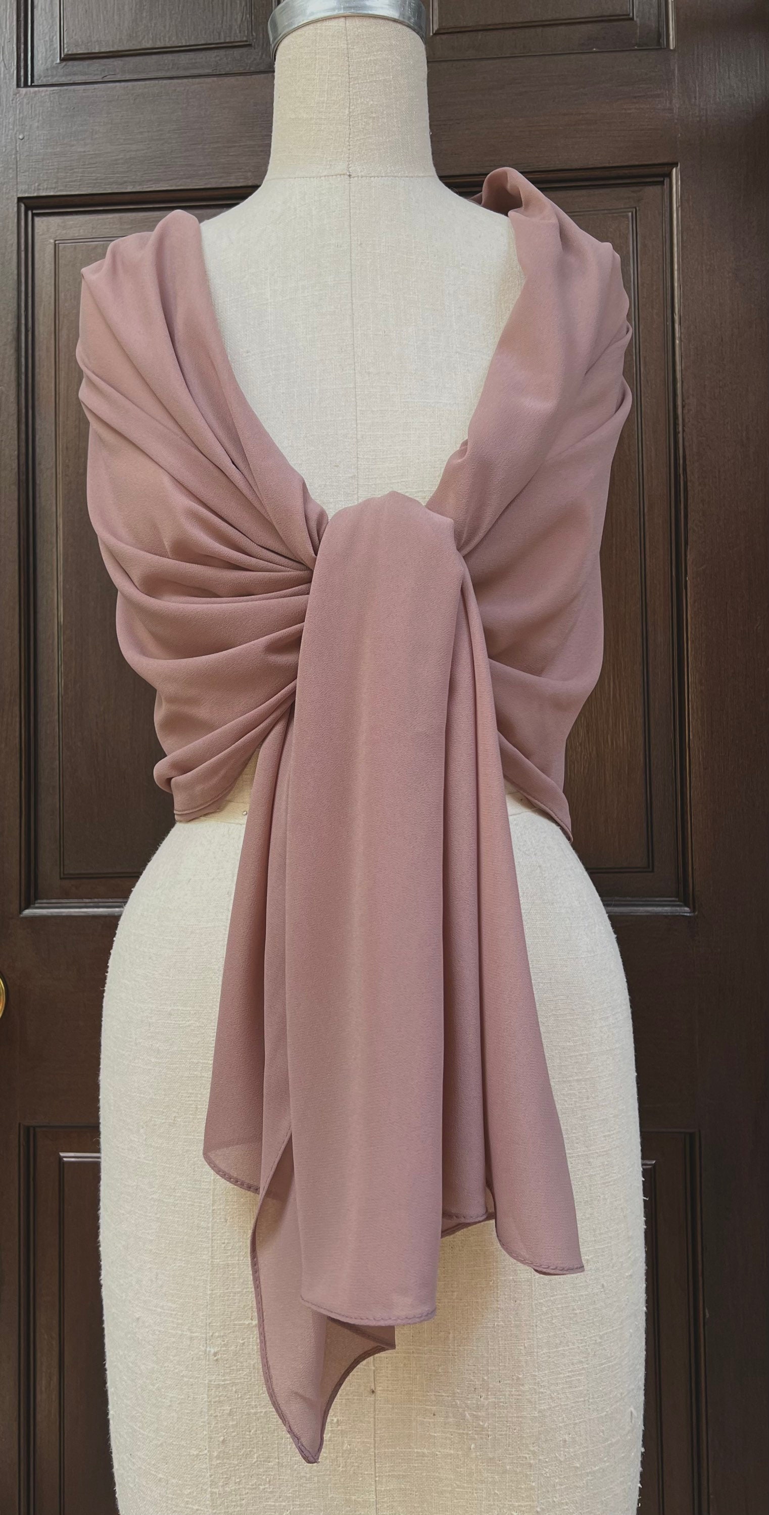 Mokka Dunkel Chiffon Schal Wickelschal Mokka Dunkel Chiffon Schal Wickelschal von AtelierFavorite
