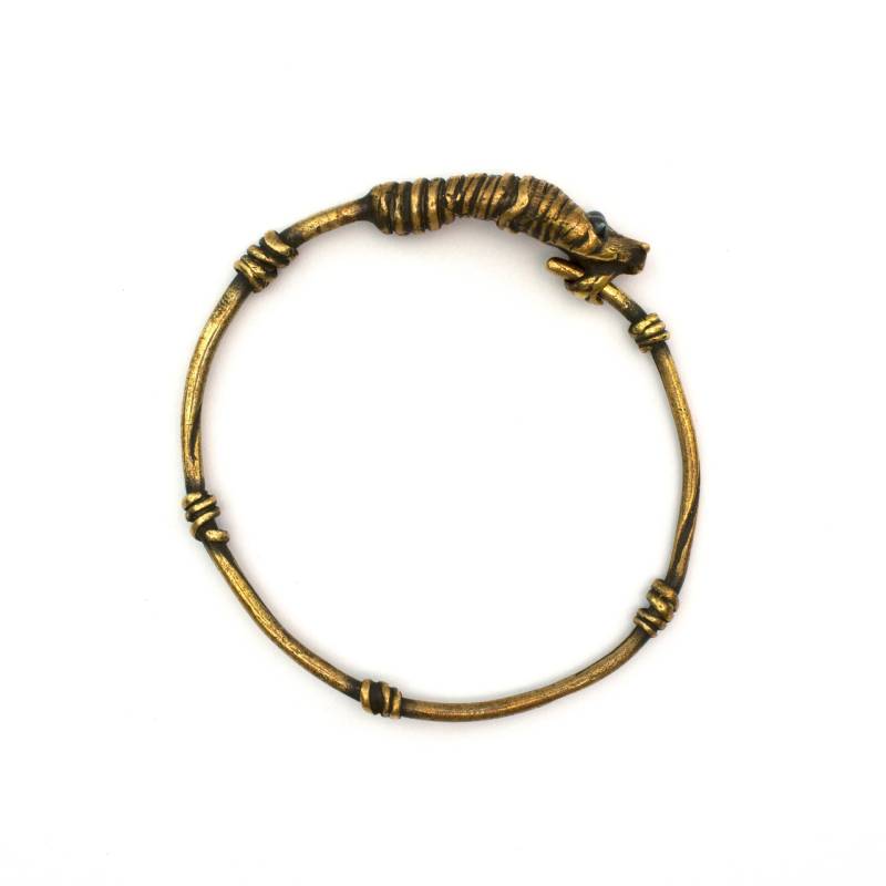 077 Regenwurm Bronze-Armband Mit Hämatit Von Vojtěška Vlèková 077 Regenwurm Bronze-Armband Mit Hämatit Von Vojtěška Vlèková von AtelierJaromira
