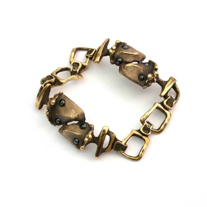 277 Monster Von Loch Ness Bronze-Armband Mit Hämatit Vojtěška Vlèková 277 Monster Von Loch Ness Bronze-Armband Mit Hämatit Vojtěška Vlèková von AtelierJaromira