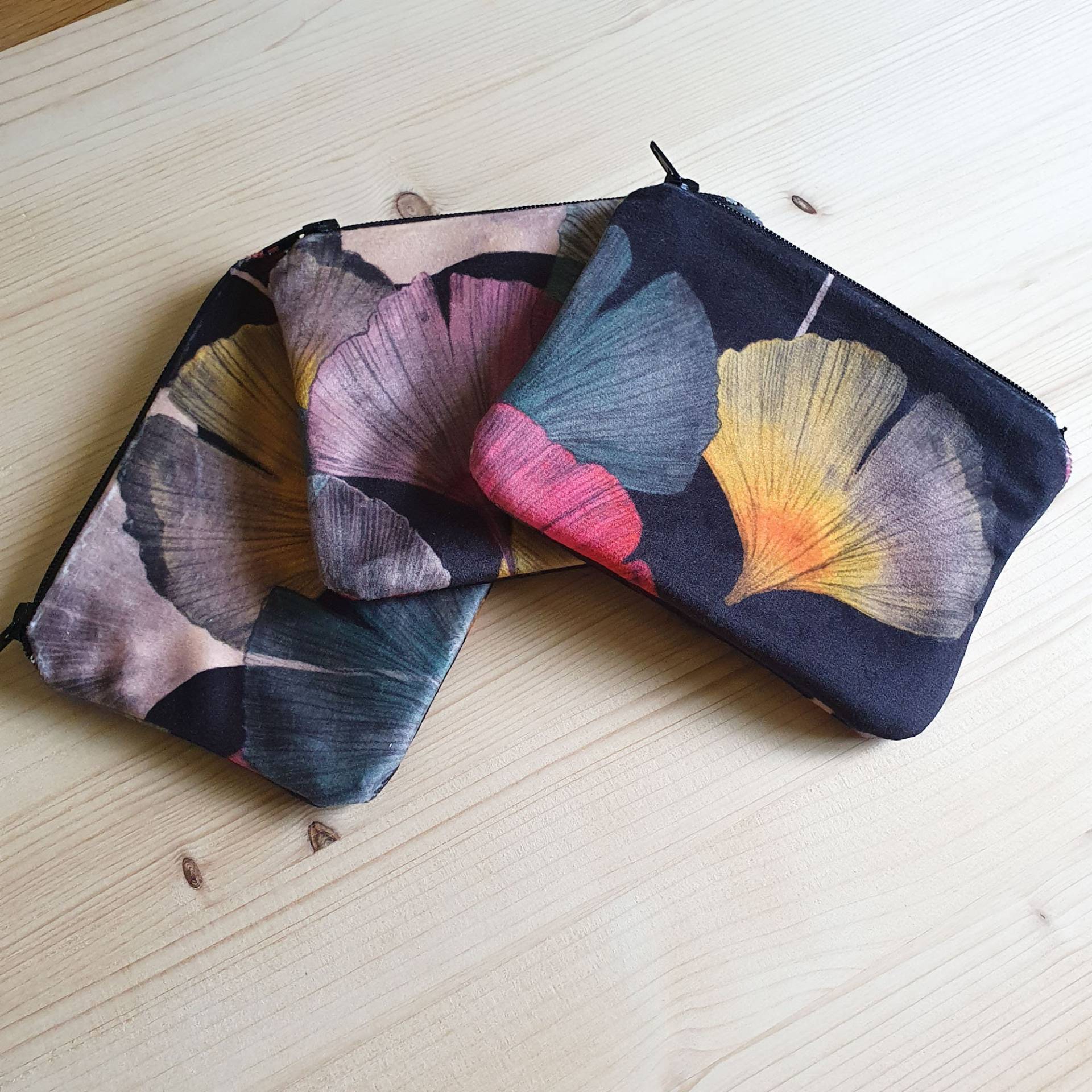 Mini-Münzbörse Aus Samt Mit Ginkgo-Muster - Kleines Täschchen Handgefertigt in Frankreich Mini-Münzbörse Aus Samt Mit Ginkgo-Muster - Kleines Täschchen Handgefertigt in Frankreich von AtelierKOD