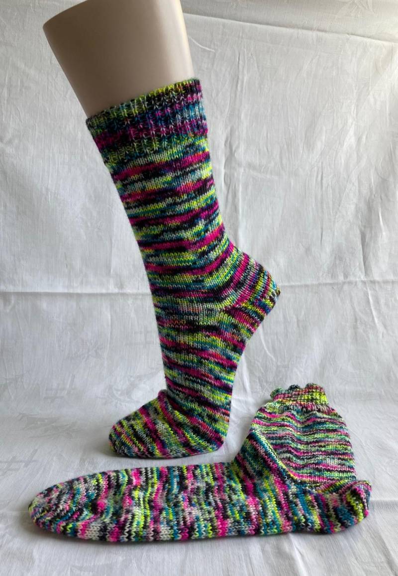 Socken "Neon-Chaos 2", Handgefärbt, Gr. 39/40 von AtelierKammikatze