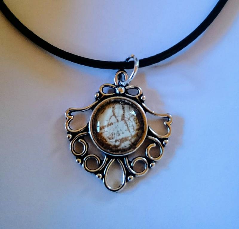 Vielli Silber Metallanhänger Und Glas Cabochon Goldenes Marmormuster von AtelierKtyCreations