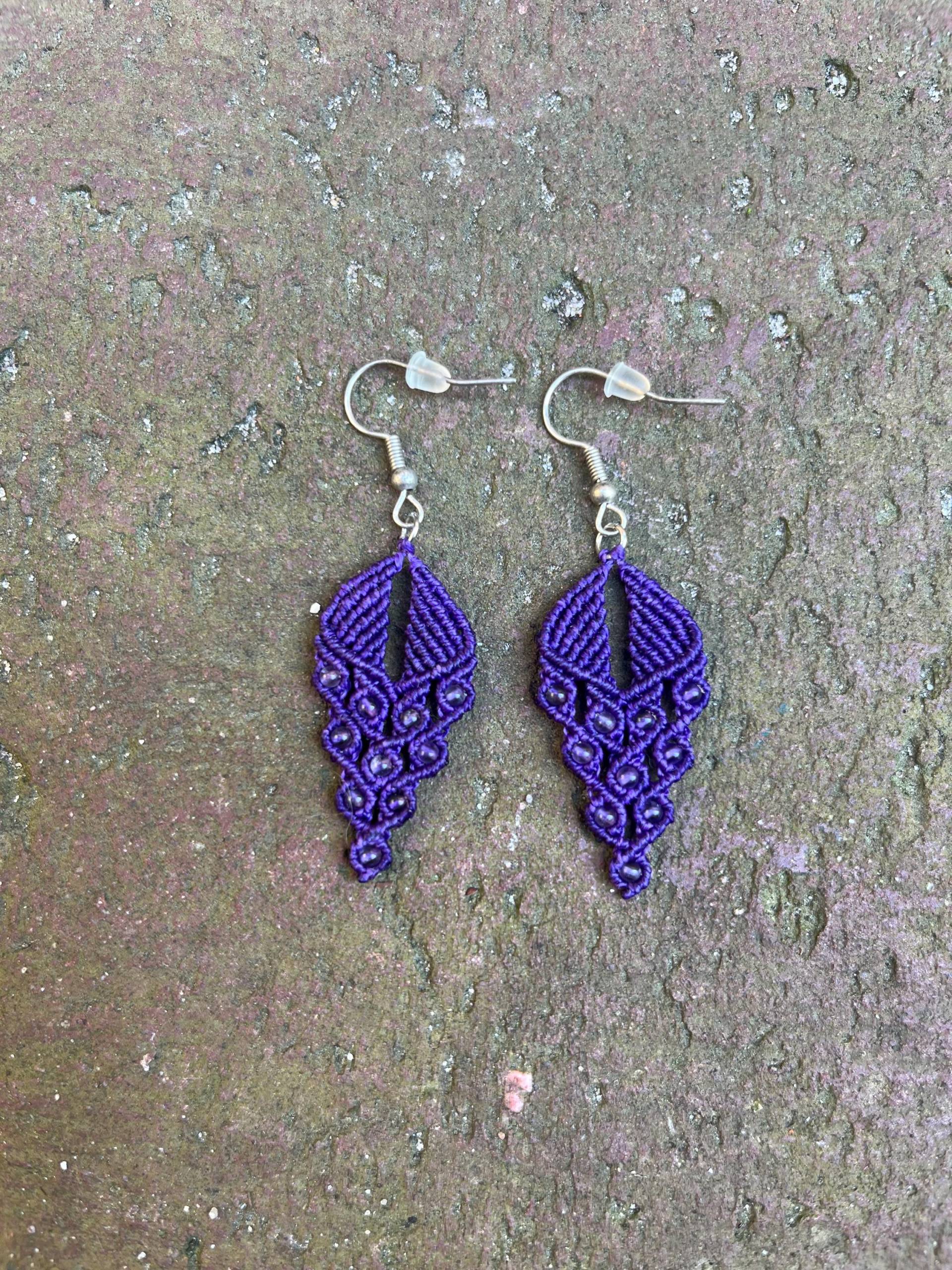 4. Makramee-Ohrringe Mit Amethyst - Lila Boho Schmuck Handgemacht Sterlingsilber Haken Spirituelle Leichtohrringe von AtelierLieVenn