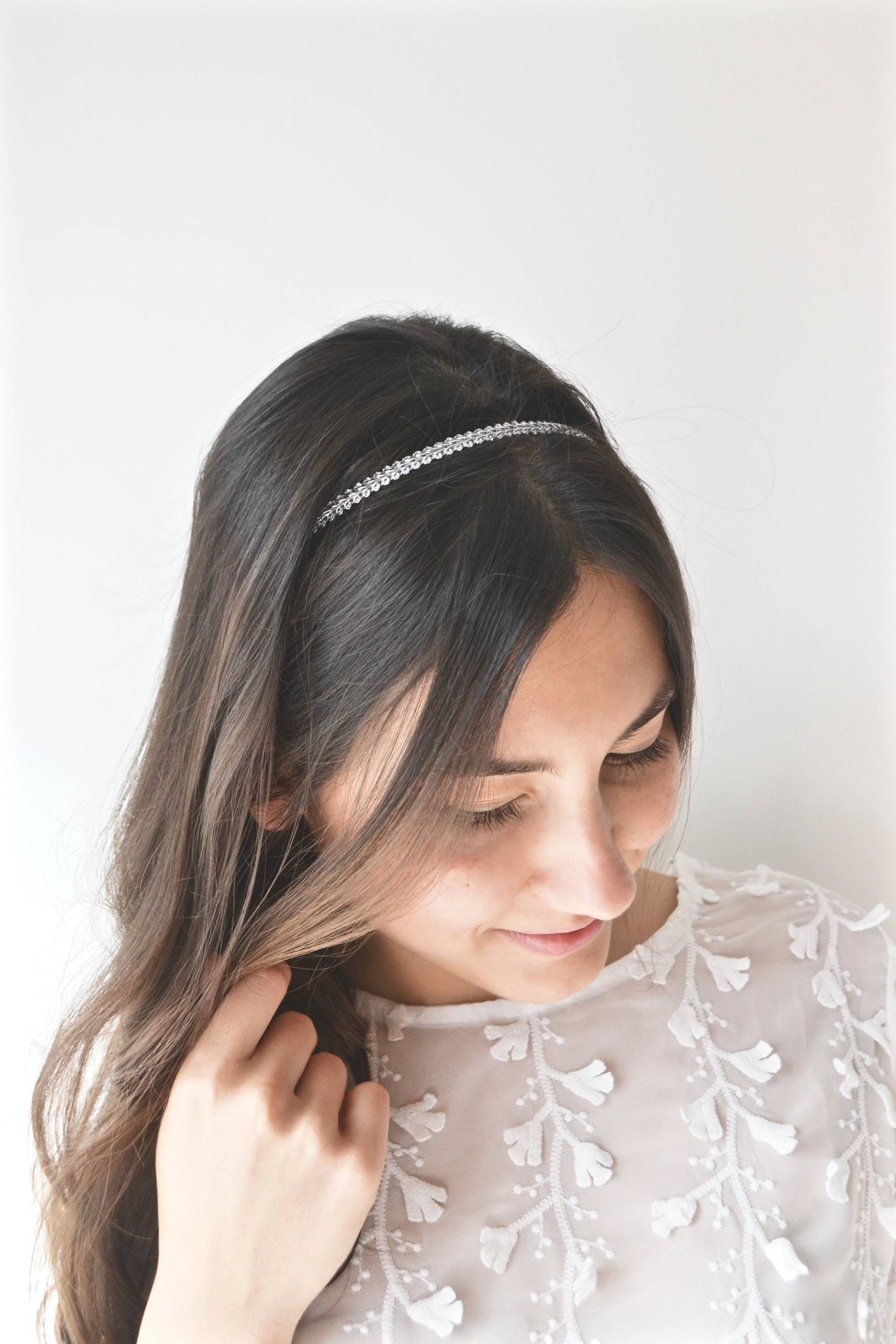 Haarreif, Stirnband, Silberhochzeitsdesign, Silberkordel. Boho-Braut, Romantisch, Zart, Raffiniert, Minimalistisch, Fein Haarreif, Stirnband, Silberhochzeitsdesign, Silberkordel. Boho-Braut, Romantisch, Zart, Raffiniert, Minimalistisch, Fein von AtelierLilac