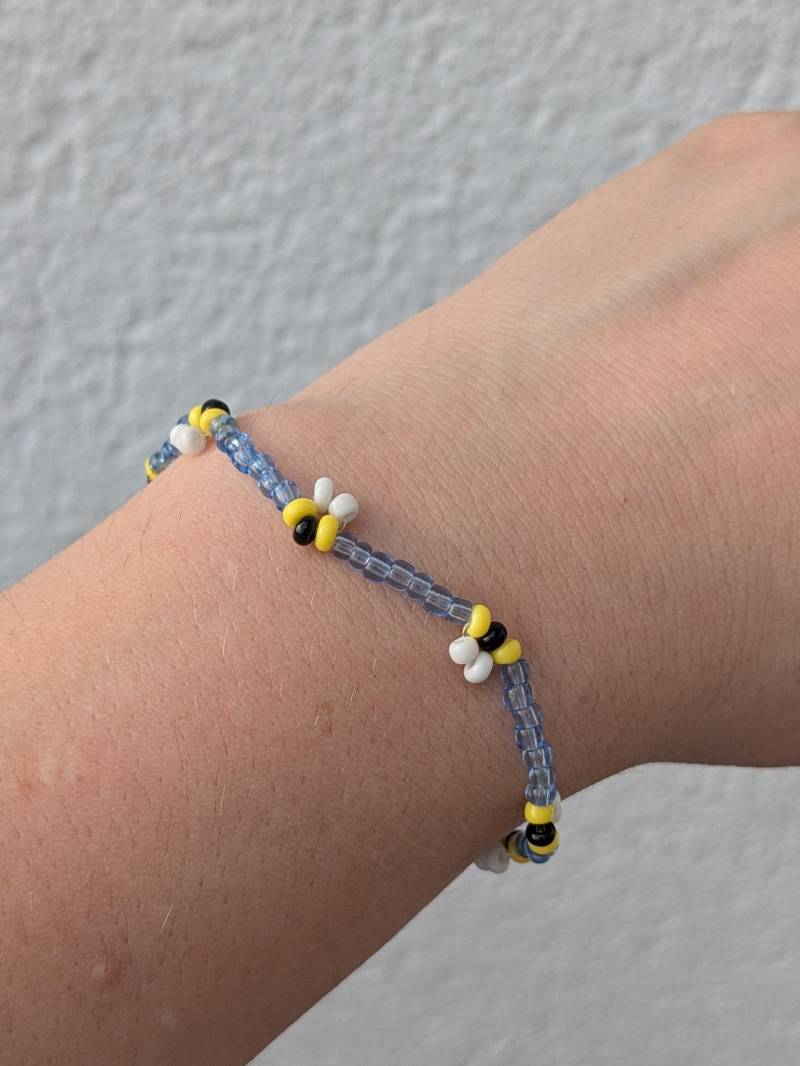 Bee - Perlenarmband, Biene, Perlenschmuck, Glasperlen, Beaded Bracelet, Glass Beads, Perlen von AtelierLuanle
