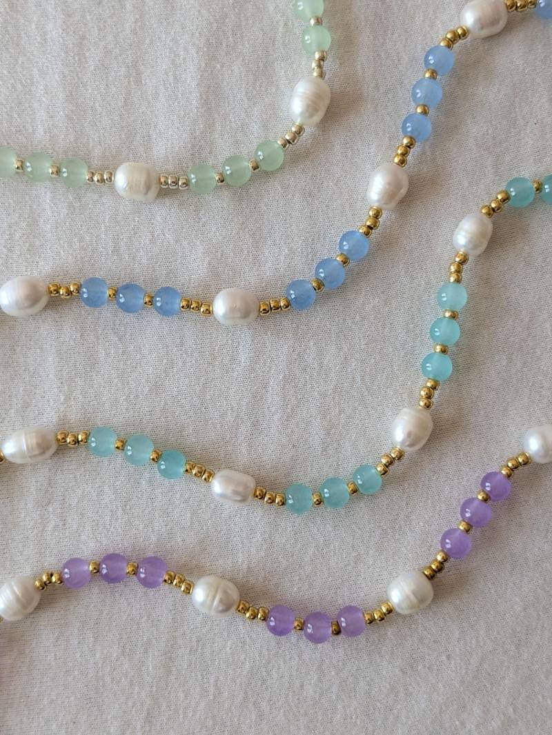 Meliora - Beaded Necklace With Freshwater Pearls, Gold Or Silver, Pastel Glass Beads, Fun Playful Summer Jewelry, Pearl Meliora - Beaded Necklace With Freshwater Pearls, Gold Or Silver, Pastel Glass Beads, Fun Playful Summer Jewelry, Pearl von AtelierLuanle