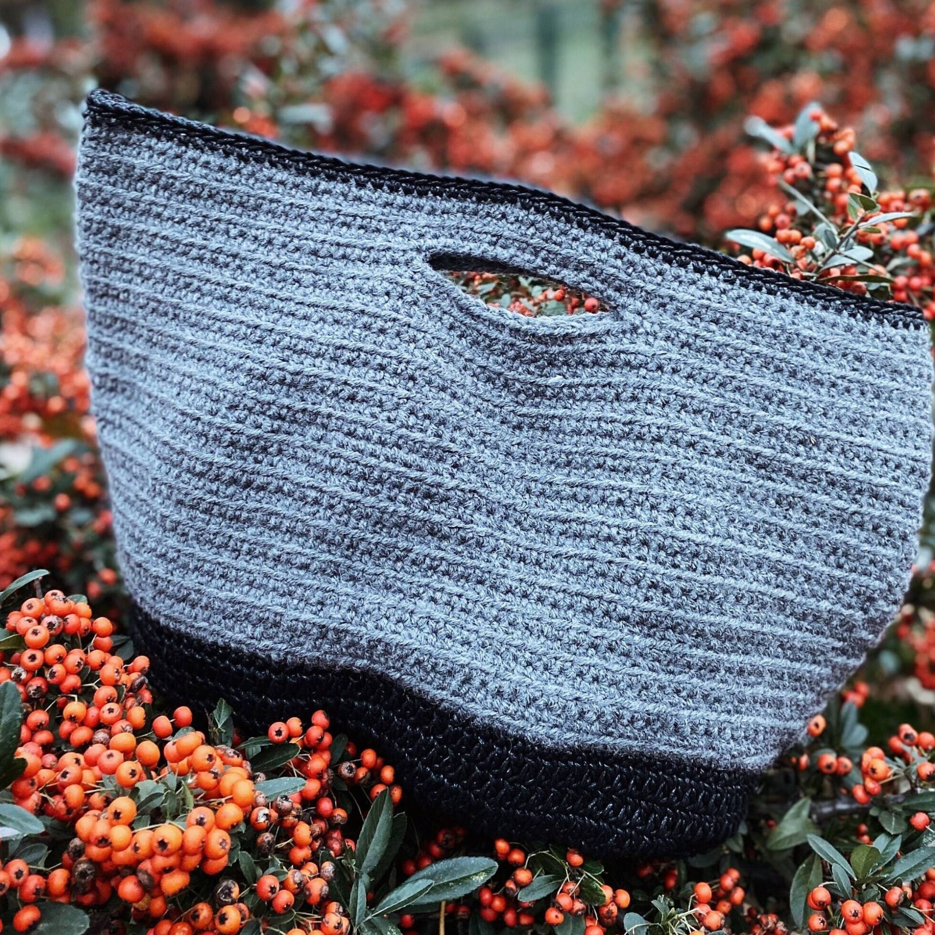 Handgestrickte Wolle Tasche, Hand Gehäkelte Grau Tote, Wintertasche, Tragetasche, Wollmischung Gewachste Baumwolle, Geschenkideen, Handgestrickte von AtelierMaier