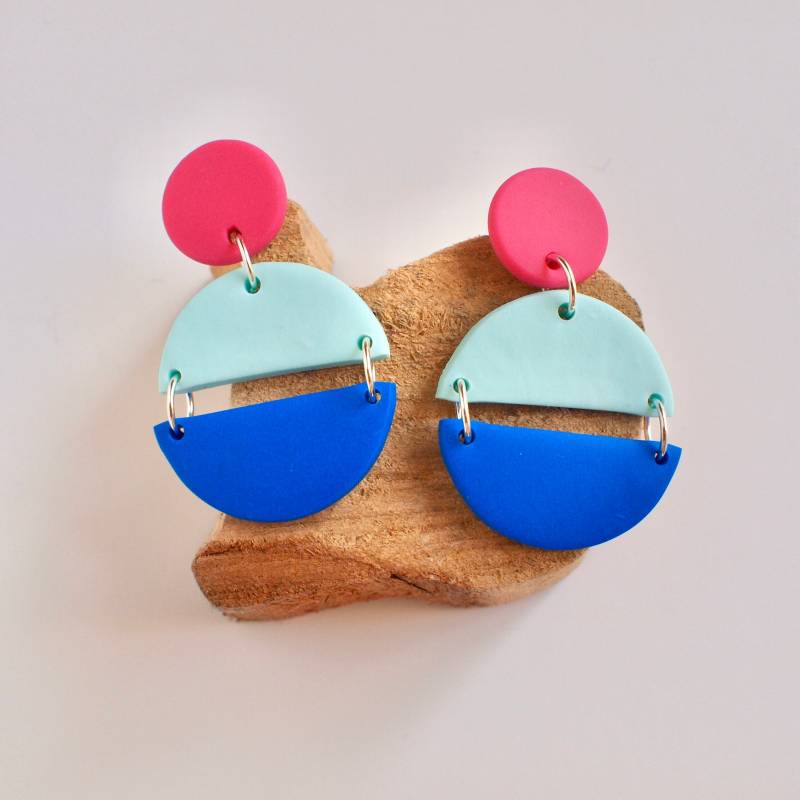 Sommer-Tanz - Handgemachte Polymer Clay Ohrringe Statement Mit Nickel-Freie Silber Messing Ohrstecker Tragbare Kunst Schmuck von AtelierPaprika