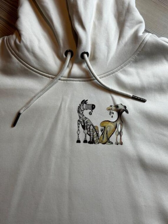Kapuzensweatshirt Zebra Und Kamel Kapuzensweatshirt Zebra Und Kamel von AtelierPrismaShirts
