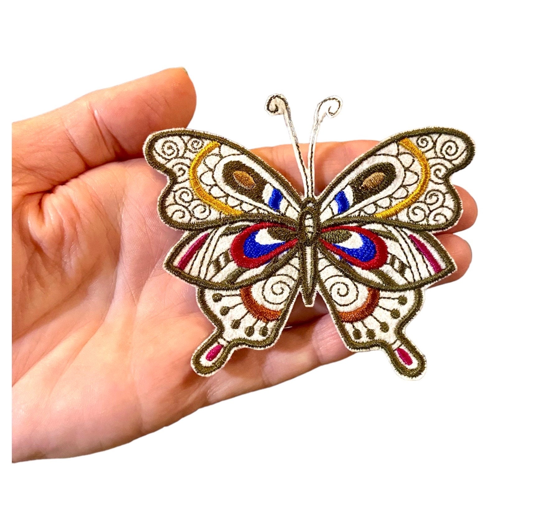 Süßer Monarchfalter Patch Gestickter Schmetterling Abzeichen Dekorative Diy Stickerei Stickapplikation Applikation Geschenk Süßer Monarchfalter Patch Gestickter Schmetterling Abzeichen Dekorative Diy Stickerei Stickapplikation Applikation Geschenk von AtelierRSembroidery