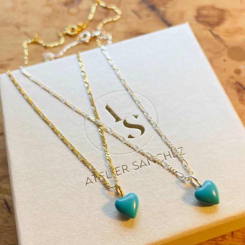 Handgemachte Halskette Mit Herz Aus Türkis // Silber Oder Gold von AtelierSanchez