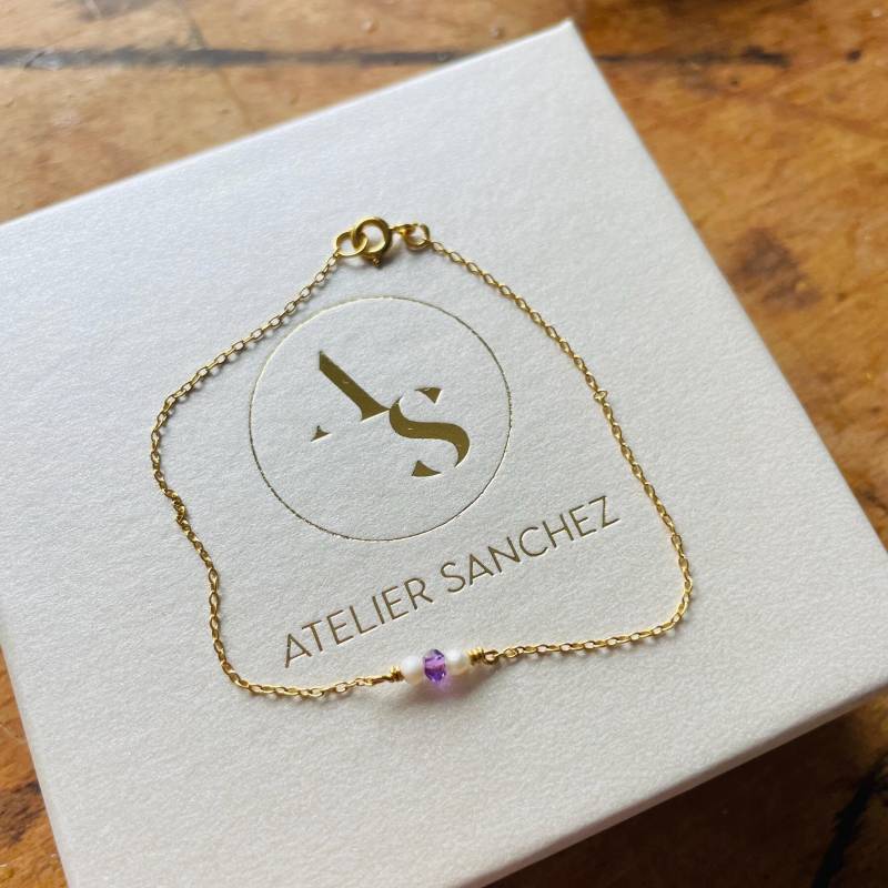 Perlen Armband // Feines Mit Amethyst Und Süßwasserperlen Handgemacht Aus 925 Silber Perlen Armband // Feines Mit Amethyst Und Süßwasserperlen Handgemacht Aus 925 Silber von AtelierSanchez