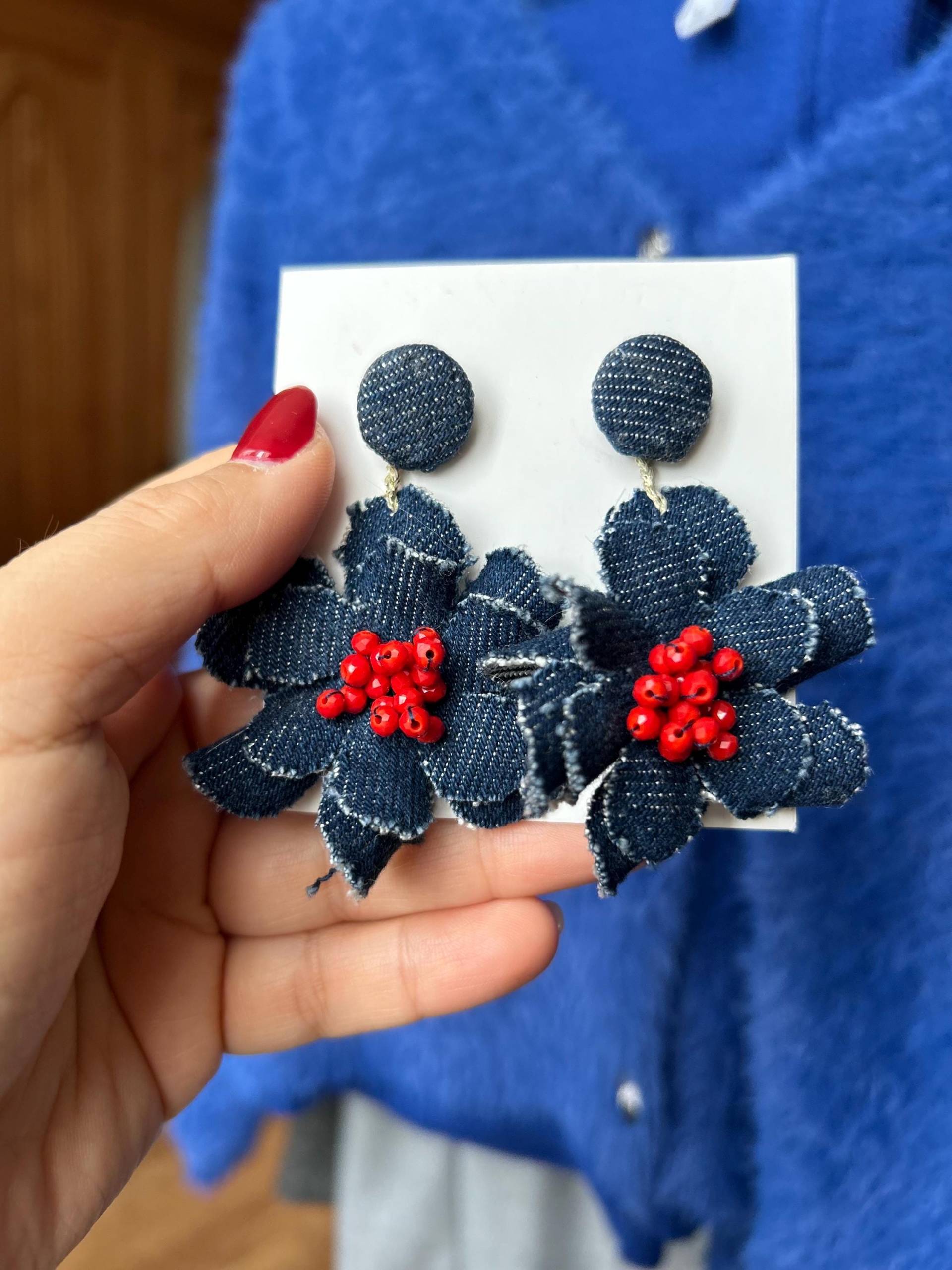 Blumenohrringe Aus Denim Blumenohrringe Aus Denim von AtelierSi