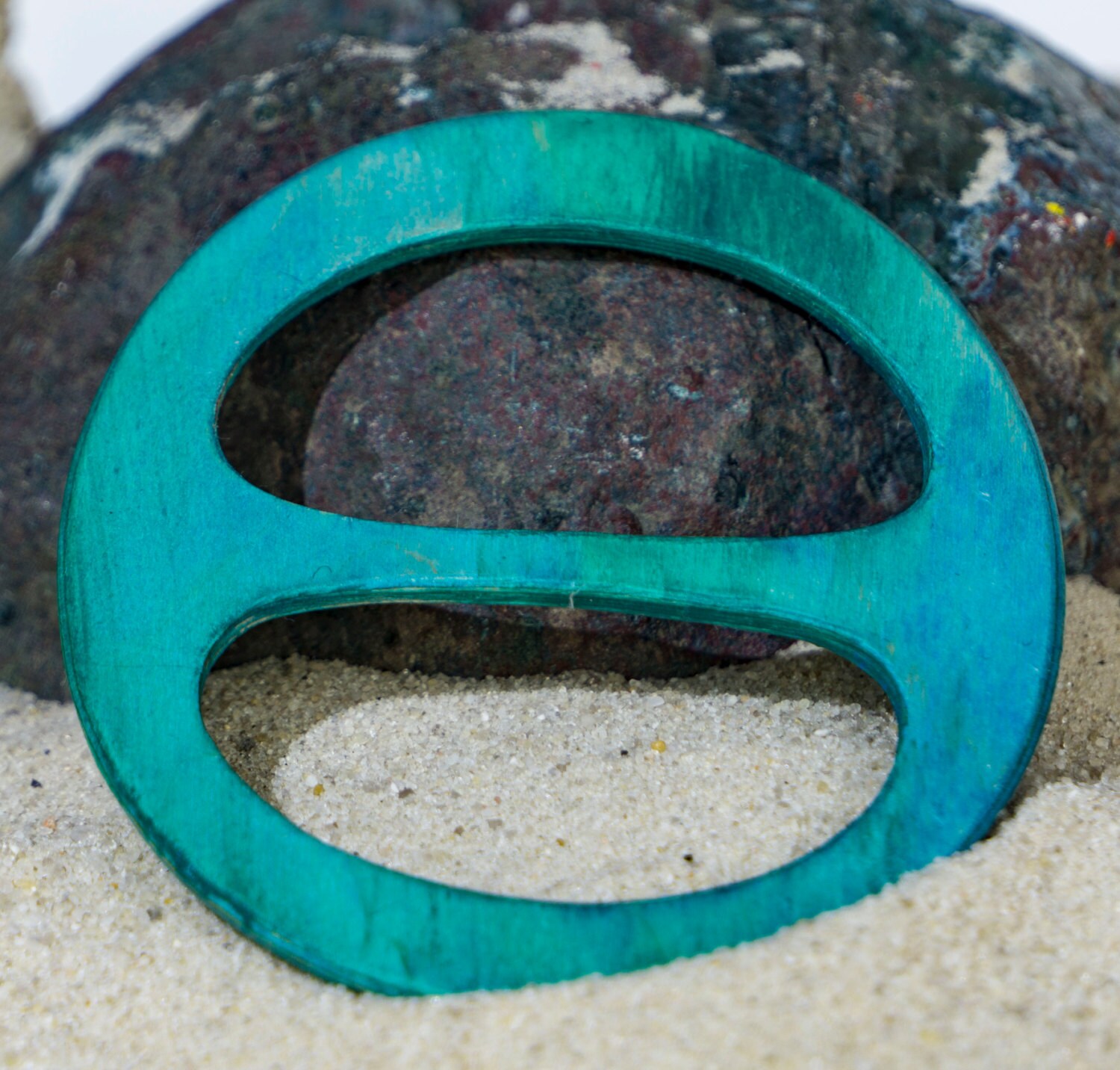 Schalring Aus Holz, Größe M, Ideal Für Leichte Und Schwerere Tücher Schals, Sehr Formschön Stabil von AtelierSinger