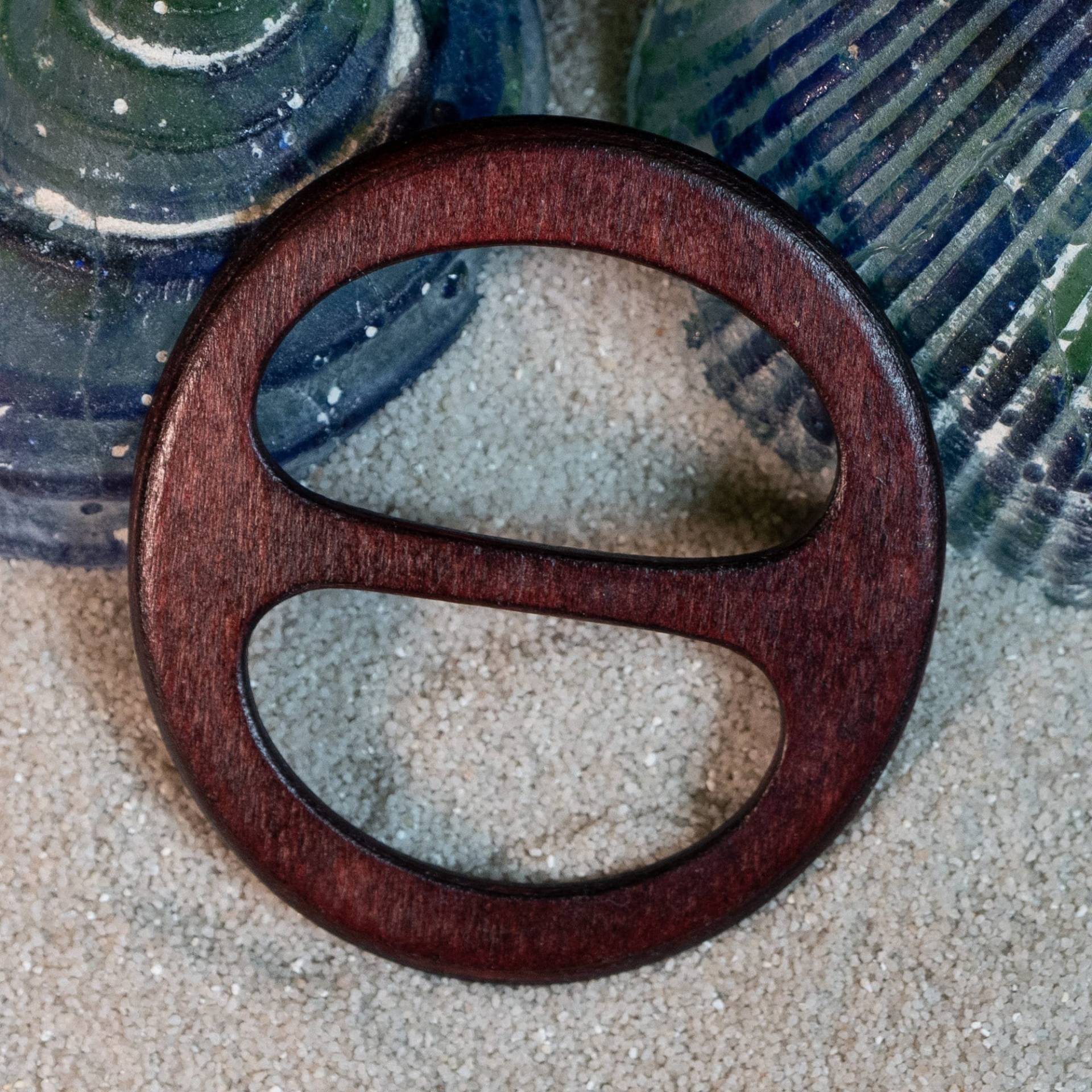 Schalring Aus Holz, Größe M, Ideal Für Leichte Und Schwerere Tücher Schals, Sehr Formschön Stabil von AtelierSinger