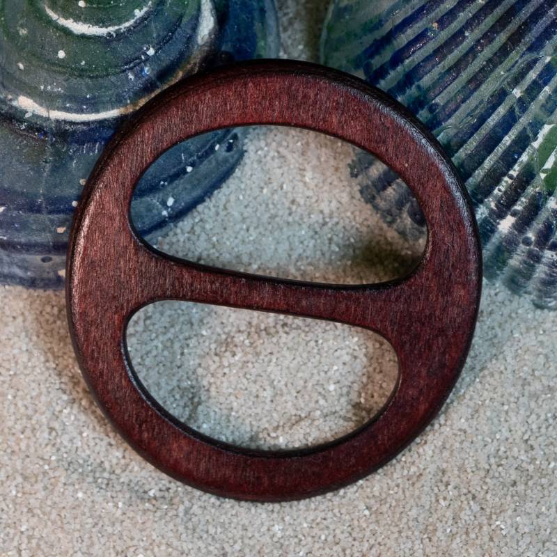 Schalring Aus Holz, Größe M, Ideal Für Leichte Und Schwerere Tücher Schals, Sehr Formschön Stabil von AtelierSinger