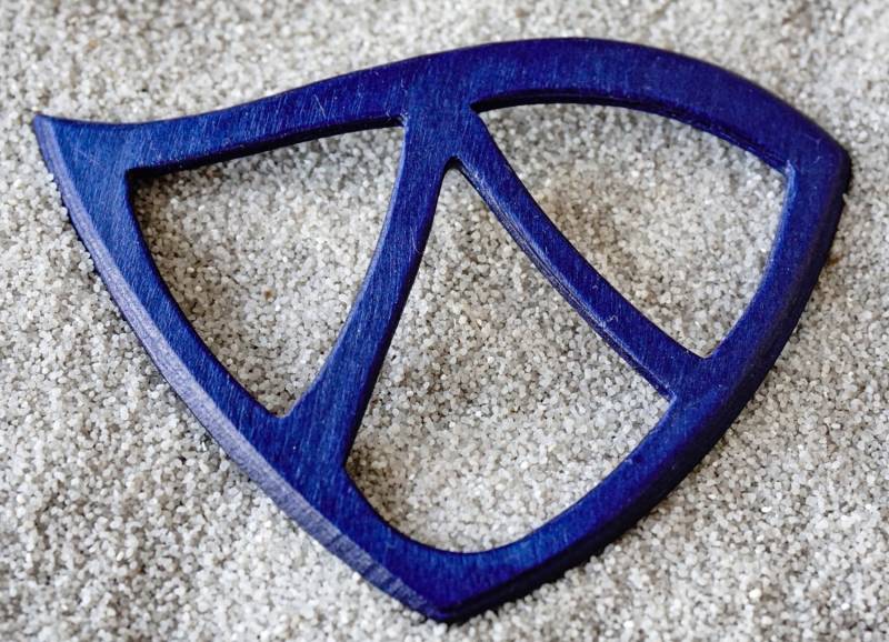 Schalring Aus Holz, Indigo-Blau, Formschön Und Stabil, Top-Accessoire Für Schals Tücher von AtelierSinger