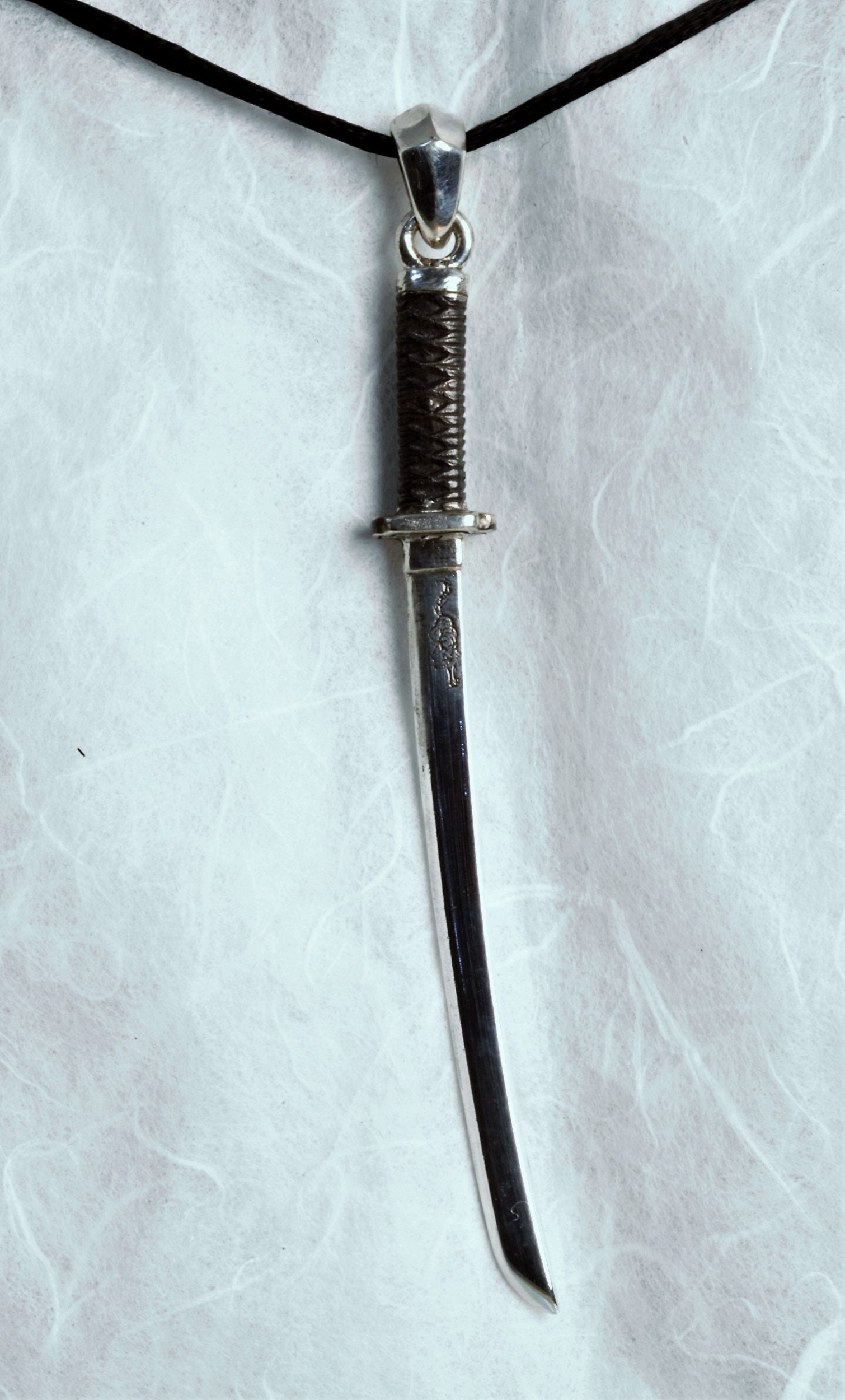 Large Katana Sterling Silber Anhänger 3.5 "Tiger" Large Katana Sterling Silber Anhänger 3.5 "Tiger" von AtelierTheHun